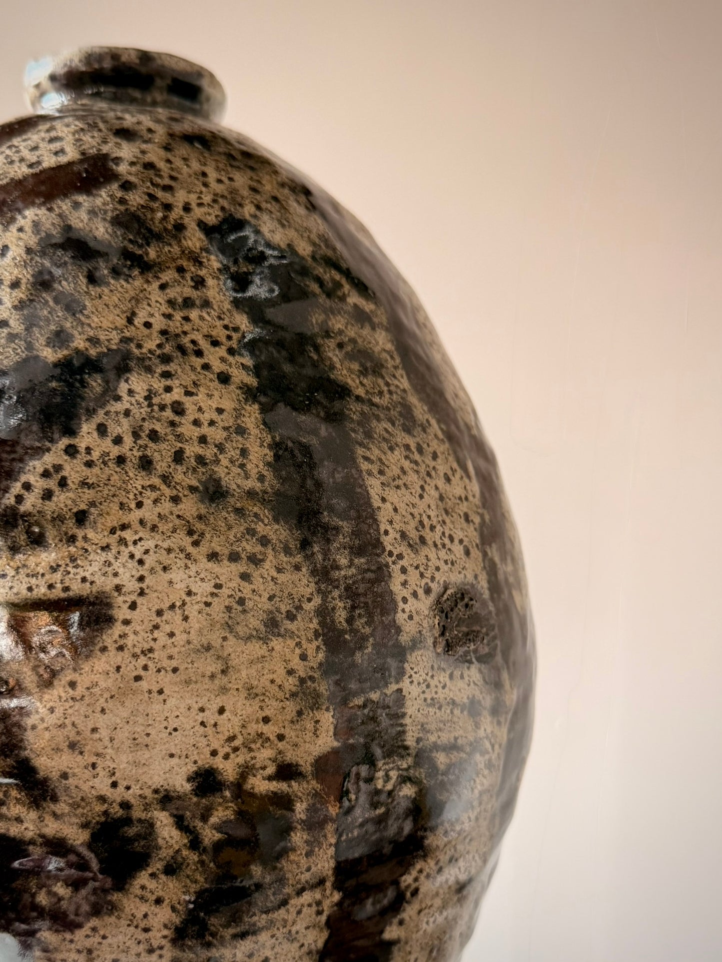 Spotted Abstract Glaze Pottery Vase