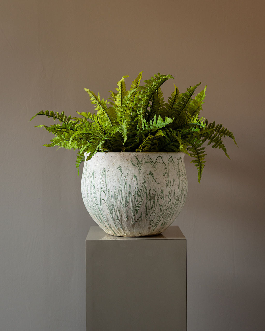 Large Ozark Roadside Pottery Pot
